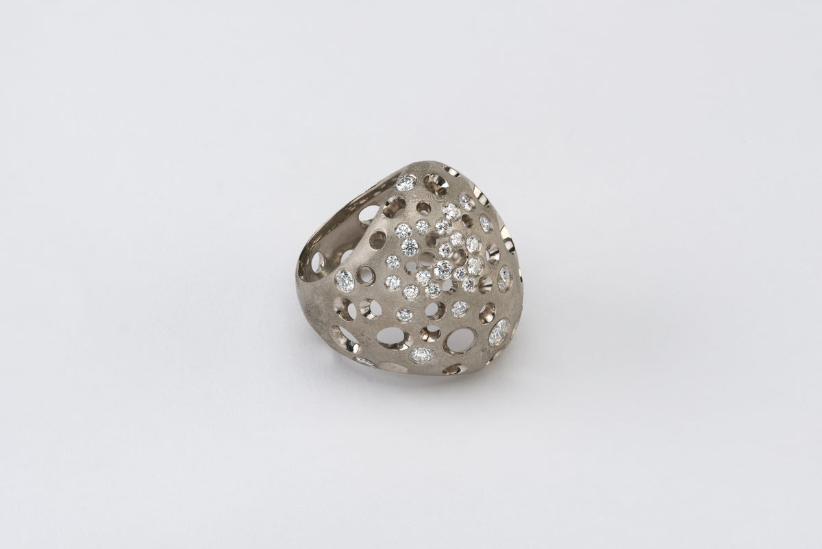 Puffball Void Dome Ring - Studio Renn