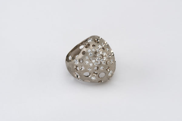 Puffball Void Dome Ring - Studio Renn