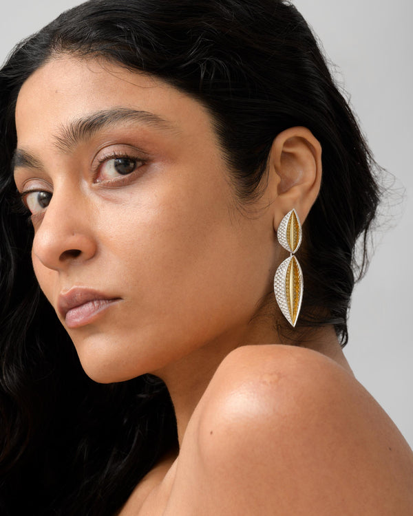 Seed-Leaf Long Earrings