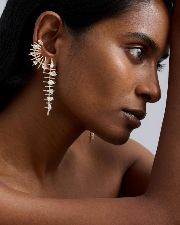 Godna Antique-Cut Long Earrings
