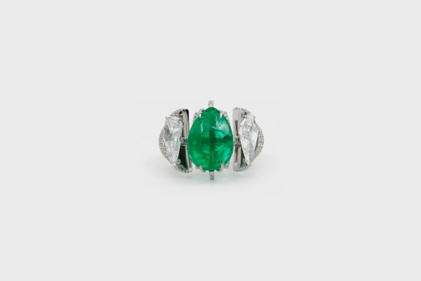 Godna Diamond- Emerald Ring - Studio Renn