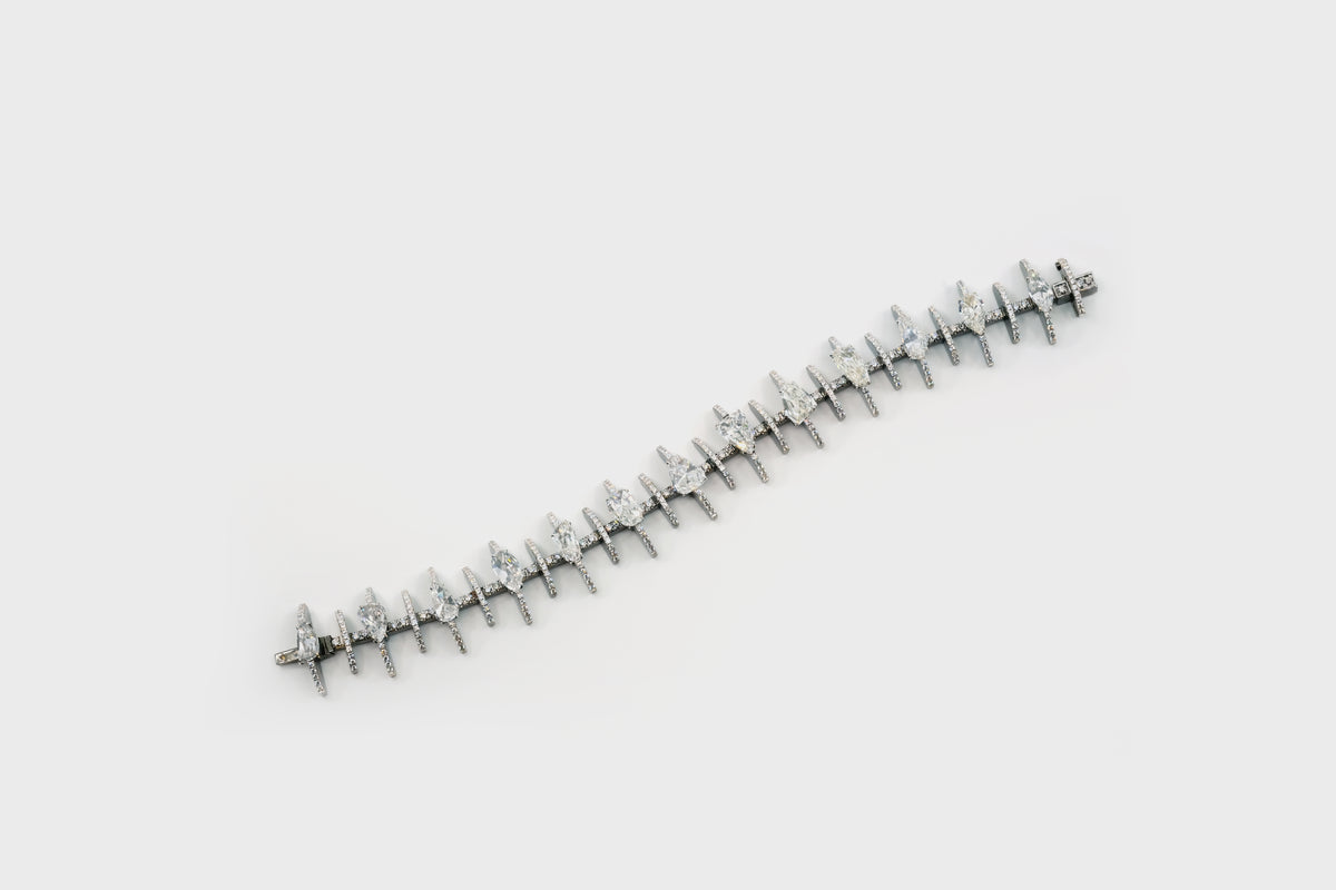 Godna Antique-Cut Bracelet - Studio Renn