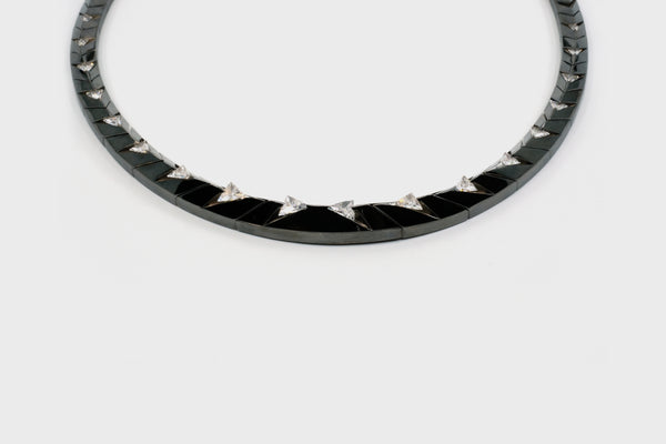 Claw Triangle Necklace - Studio Renn