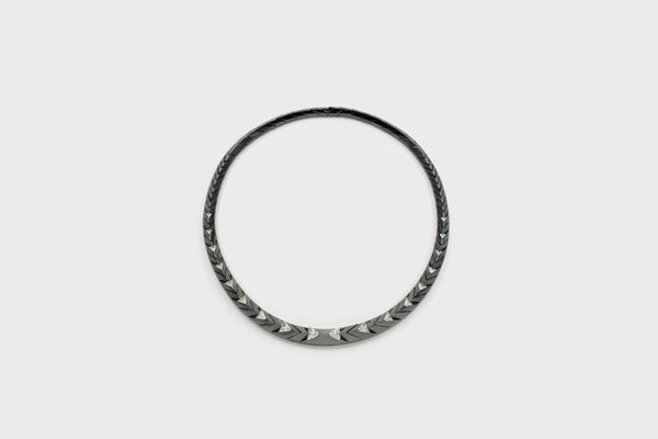 Claw Triangle Necklace - Studio Renn