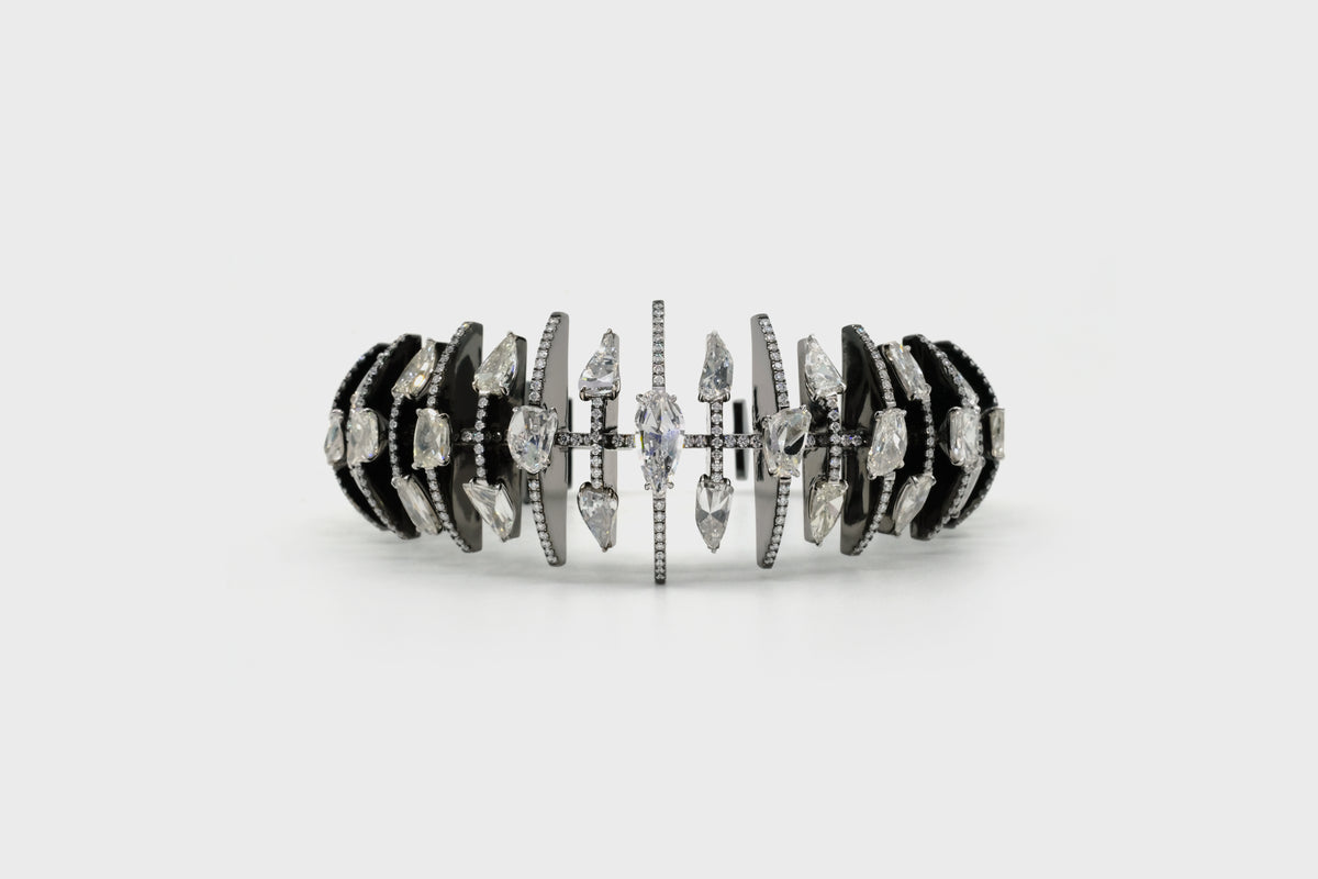 Godna Antique-Cut Cuff - Studio Renn