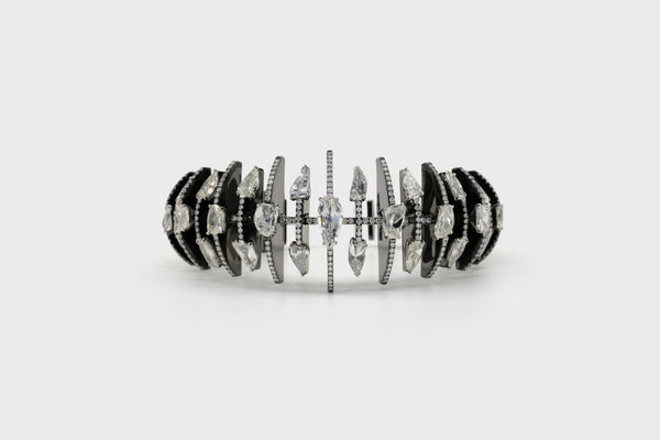 Godna Antique-Cut Cuff - Studio Renn