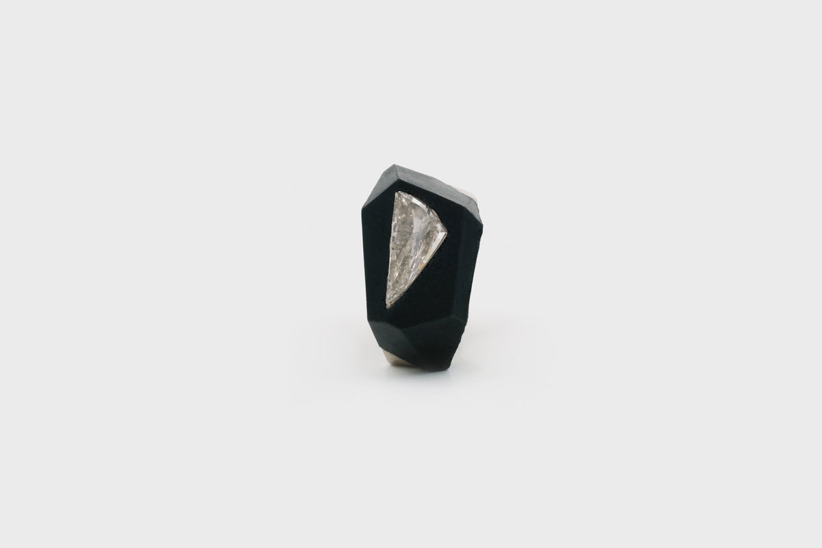 On the Edge Triangle Ring - Studio Renn