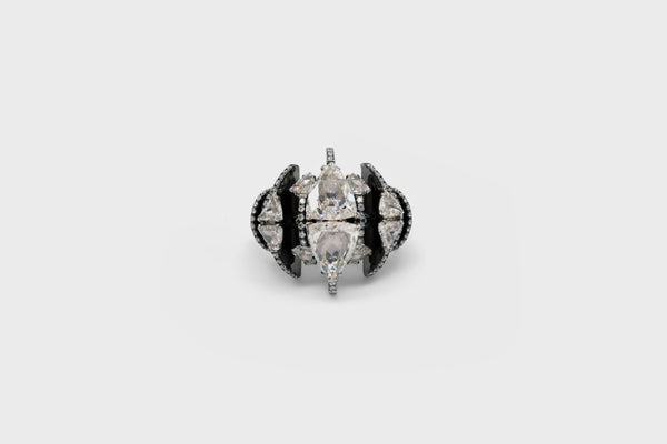 Godna Triangle Ring - Studio Renn